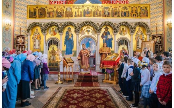 «Филевцы» приняли участие в молодежной Литургии Западного викариатства в Солнцеве.