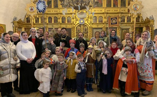 Поздравление воскресной школы "Филенок" с Рождеством Христовым